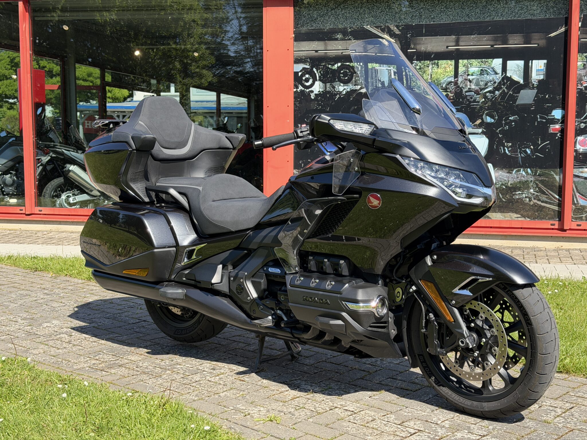 f61fd298a08273998c838e6039f7f11b.jpg